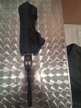 Black Compact Foldable Umbrella with Automatic Open Button
